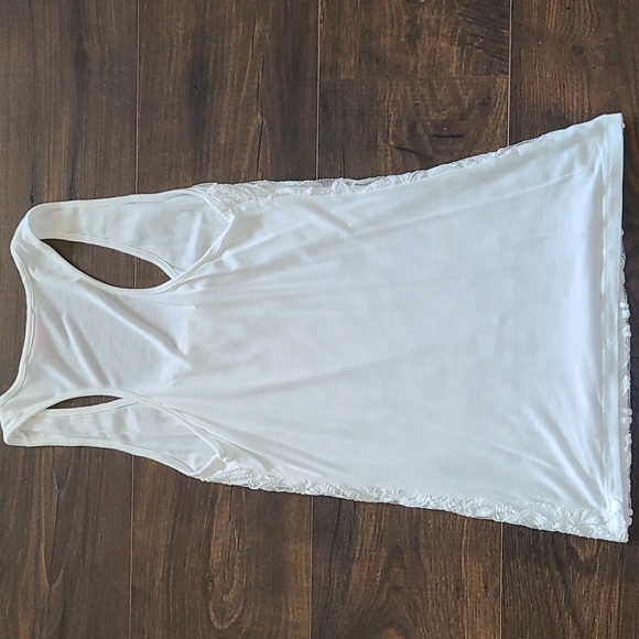 Lace Tank Top - Picture 3 of 5